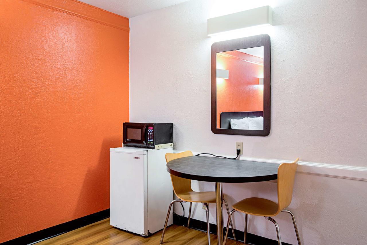 Motel 6 Texas City Exterior foto